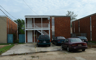 5035 Yale St Apartments