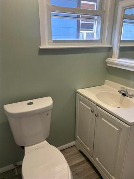 32 S Bellevue Ave in Atlantic City, NJ - Building Photo