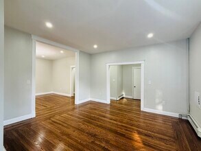 46 Floyd St in Boston, MA - Building Photo - Building Photo