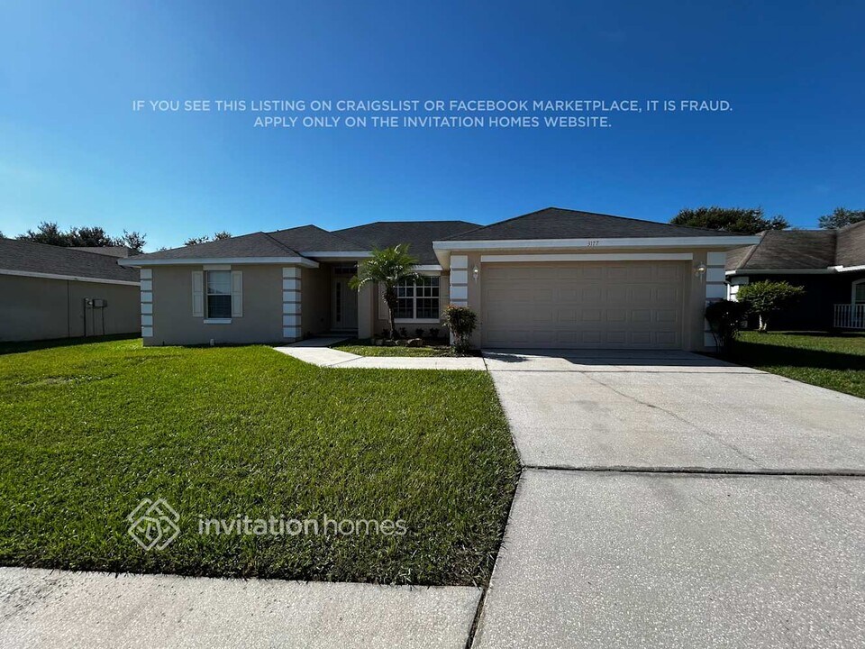 3177 Fort Socrum Village Blvd in Lakeland, FL - Building Photo