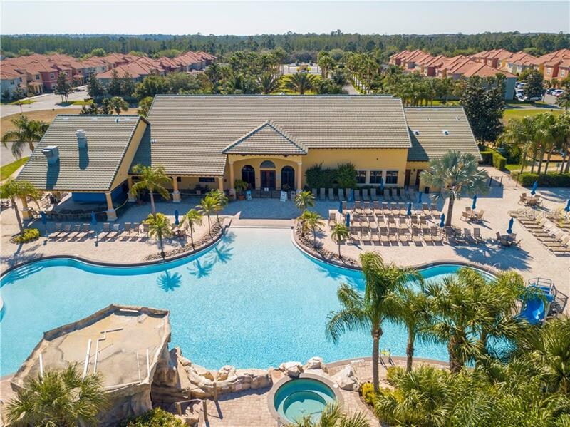 2945 Banana Palm Dr in Kissimmee, FL - Building Photo