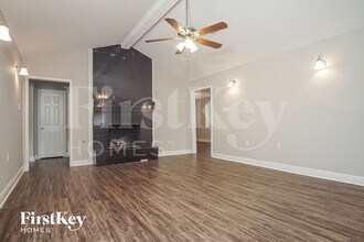 7714 Dawnridge Dr in Houston, TX - Building Photo - Building Photo