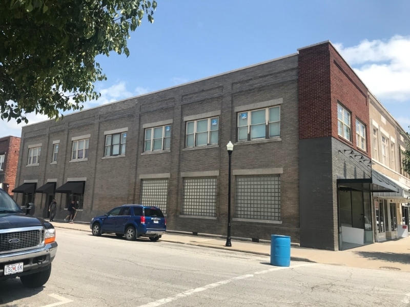 204 N 4th St in Moberly, MO - Building Photo