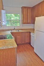 E. E Park Ave in State College, PA - Building Photo - Building Photo