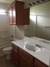 7202 Norman Ln in San Antonio, TX - Building Photo - Building Photo