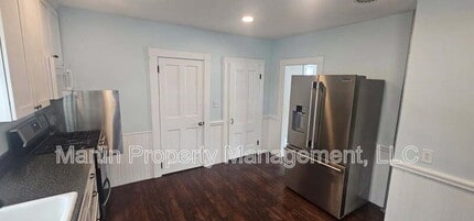 6 Eastern Ave in Wakefield, MA - Foto de edificio - Building Photo