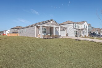 286 W Bradford Pointe Dr in Summerville, SC - Building Photo - Building Photo