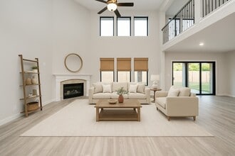 1710 McCrae Hill Ct in Park Row, TX - Building Photo - Building Photo