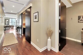 1 Virginia Ave, Unit 703 in Indianapolis, IN - Building Photo - Building Photo