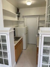 1160 Boylston St, Unit 5 in Boston College, MA - Building Photo - Building Photo