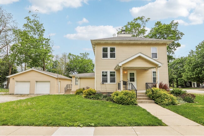 property at 100 S Rochester St