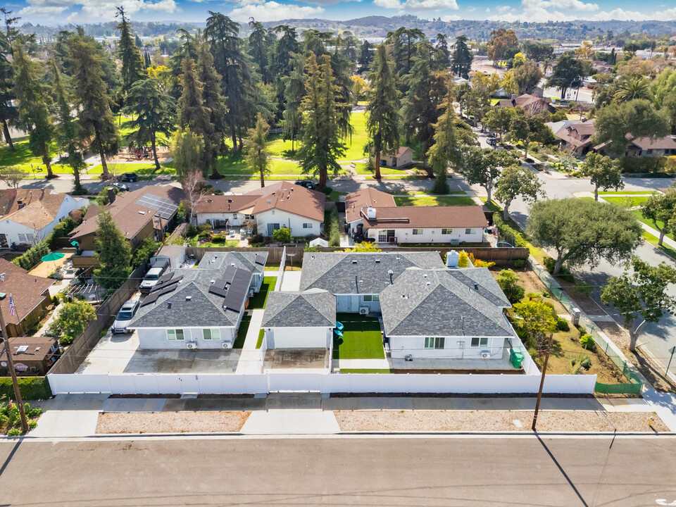 2530 Magnolia Ave in La Verne, CA - Building Photo