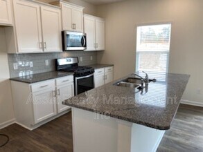12134 Evergreen Dr NE in Knoxville, TN - Building Photo - Building Photo