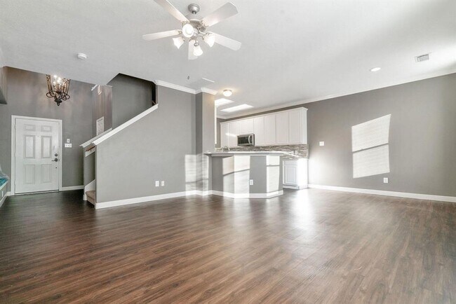 17139 Oakwood Chase Dr in Spring, TX - Building Photo - Building Photo