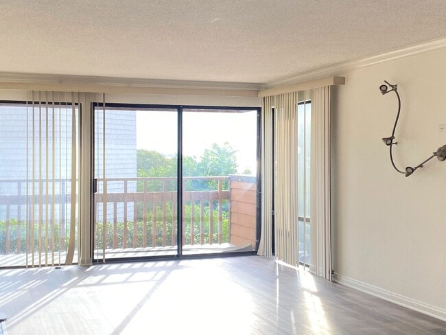 2944 Lawrence St in San Diego, CA - Building Photo - Building Photo