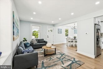 87 Columbia Ave in Hopewell, NJ - Building Photo - Building Photo