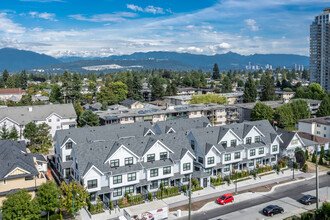 Arcola Townhomes in Burnaby, BC - Building Photo - Building Photo