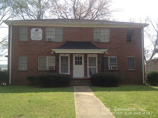 1415 Dearing Pl in Tuscaloosa, AL - Building Photo