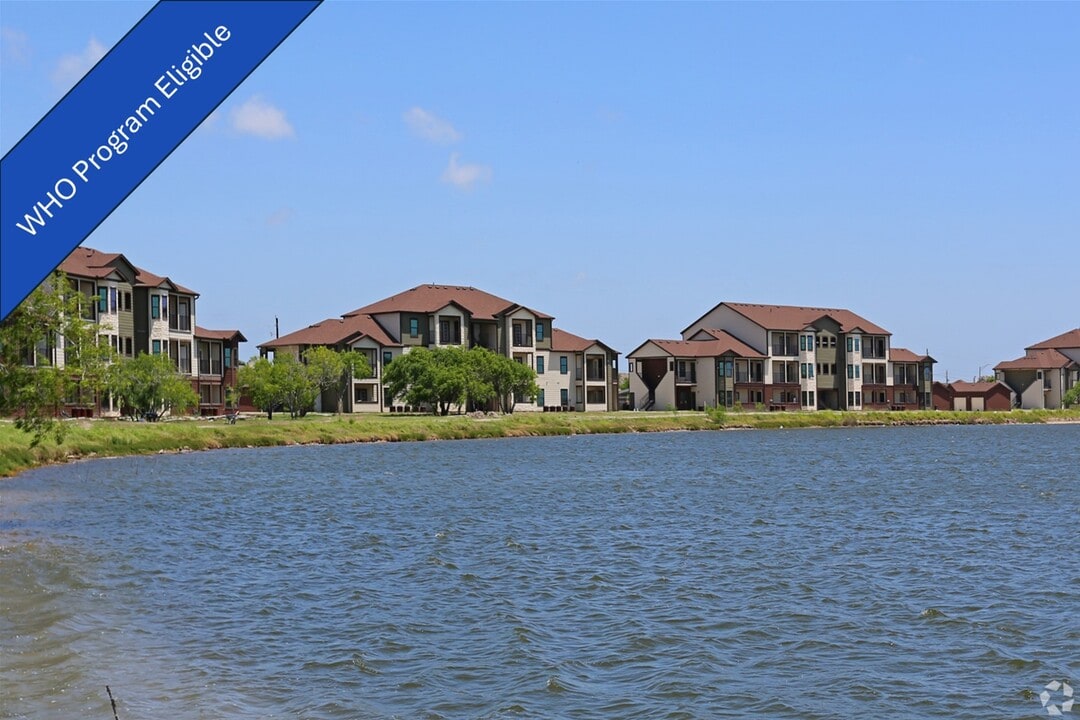 Southlake Ranch Apartment Homes in Corpus Christi, TX - Building Photo
