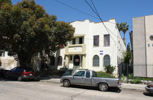 960 S Ardmore Avenue Apartments