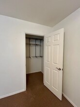 63081 E 285 Ct in Grove, OK - Foto de edificio - Building Photo