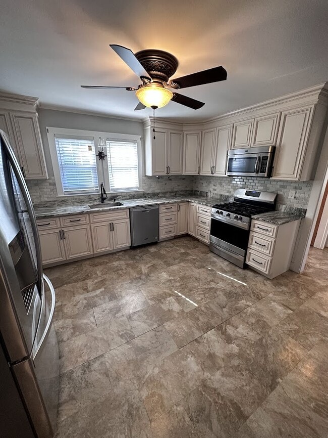 161 Liberty St, Unit 1