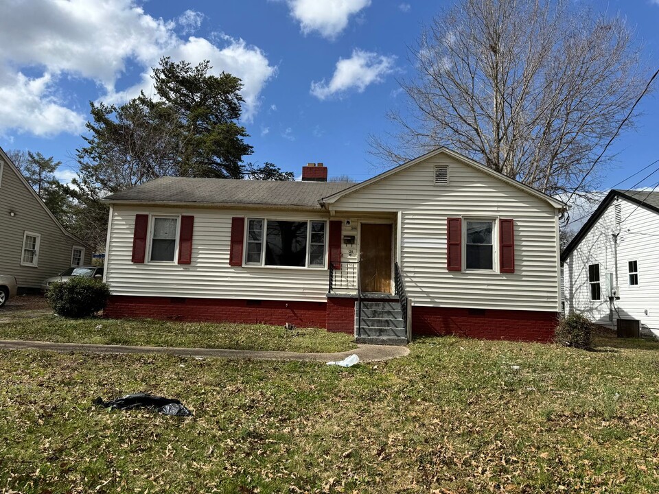 506 E Circle Dr in Shelby, NC - Building Photo