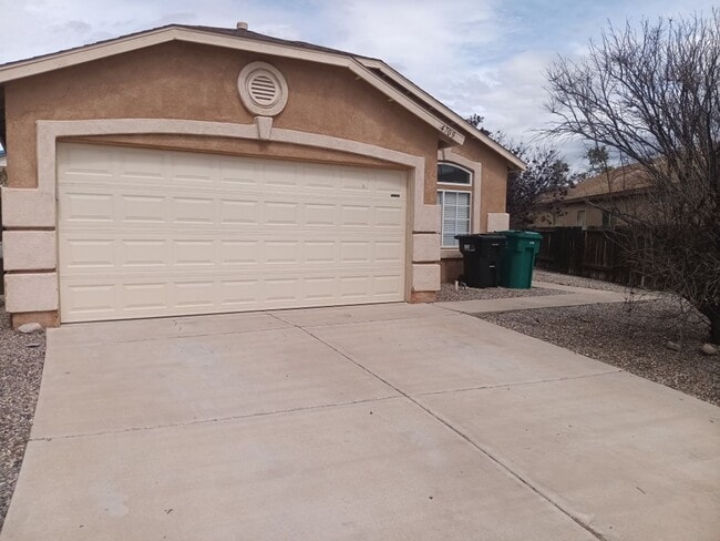 4709 Chow Ct