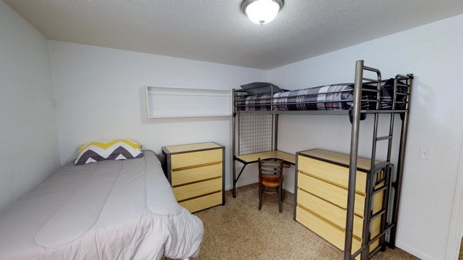 The Pines Apartments in Rexburg, ID - Building Photo - Building Photo