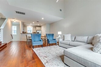 7416 Coronado Ave in Dallas, TX - Building Photo - Building Photo