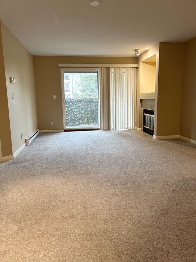 7536 Topaz Dr in Chilliwack, BC - Building Photo - Building Photo