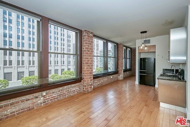 property at 460 S Spring St