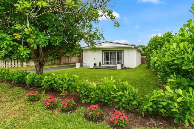 909 NE 7th St in Pompano Beach, FL - Building Photo - Building Photo