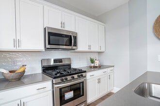 50 Hopkins Ln, Unit G-4 in Wakefield, RI - Foto de edificio - Building Photo