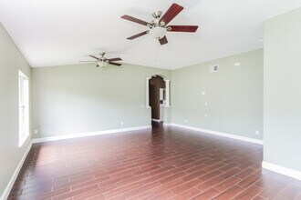 18944 New Passage Blvd in Land O Lakes, FL - Building Photo - Building Photo