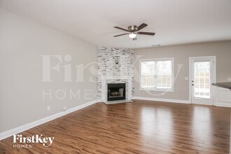 6031 Apple Grove Rd NE in Buford, GA - Building Photo - Building Photo