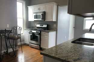 21 Alpine St, Unit 21-2 in Boston, MA - Building Photo