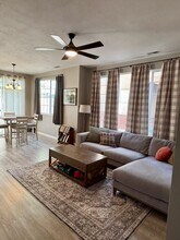 334 W Birmingham Ln in North Salt Lake, UT - Building Photo - Building Photo