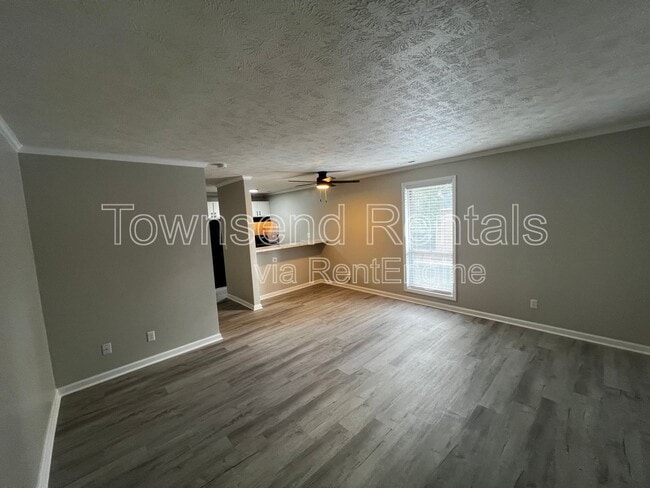 property at 5850 Century Oaks Dr