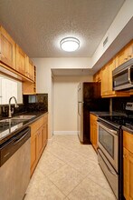 103 Yacht Club Way in Hypoluxo, FL - Building Photo - Building Photo