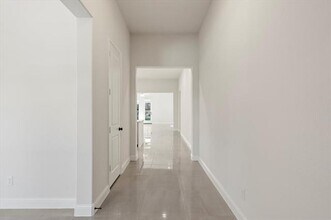 4561 St Samons St in Carrollton, TX - Foto de edificio - Building Photo