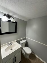 9852 Brockbank Dr in Dallas, TX - Building Photo - Building Photo