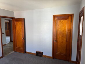 3909 N 51st Blvd in Milwaukee, WI - Building Photo - Building Photo
