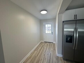 813 Stowell Ave in Streamwood, IL - Building Photo - Building Photo