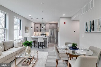 752 S 16th St in Philadelphia, PA - Building Photo - Building Photo