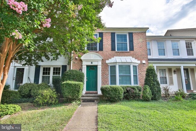 property at 8 Donagh Ct