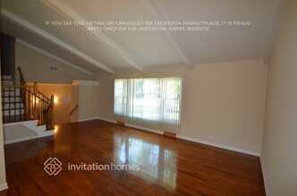 461 N Wesley Dr in Addison, IL - Building Photo - Building Photo