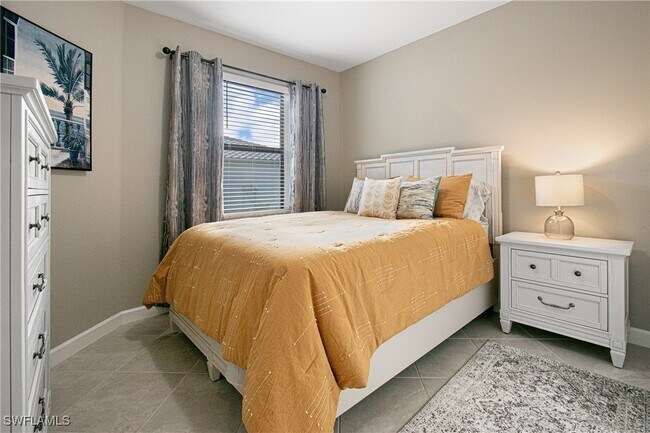 property at 14028 Hunter Oak Dr