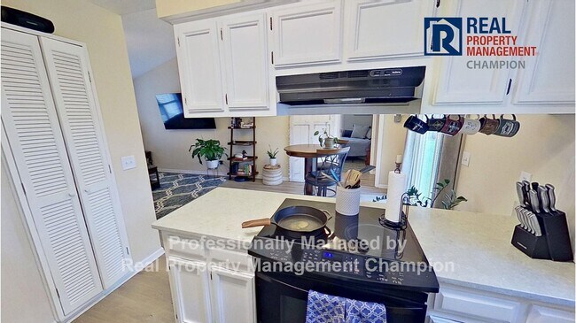 3309 Alex Trask Dr in Castle Hayne, NC - Building Photo - Building Photo