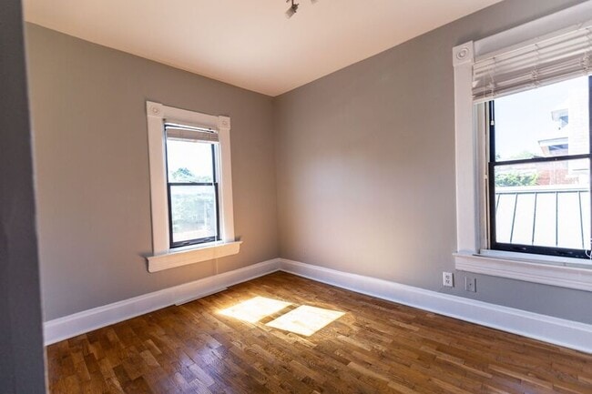 221-223-223 Thurman Ave in Columbus, OH - Building Photo - Building Photo